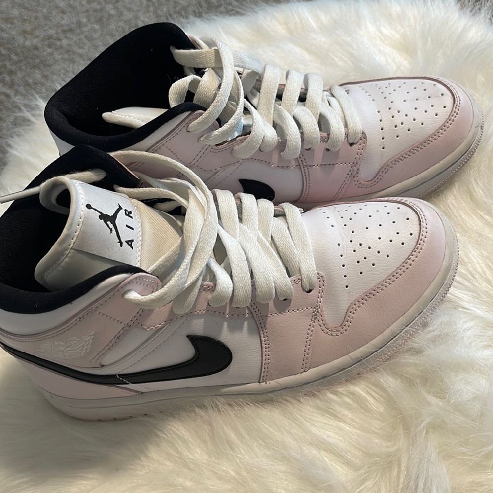 Jordan mid1